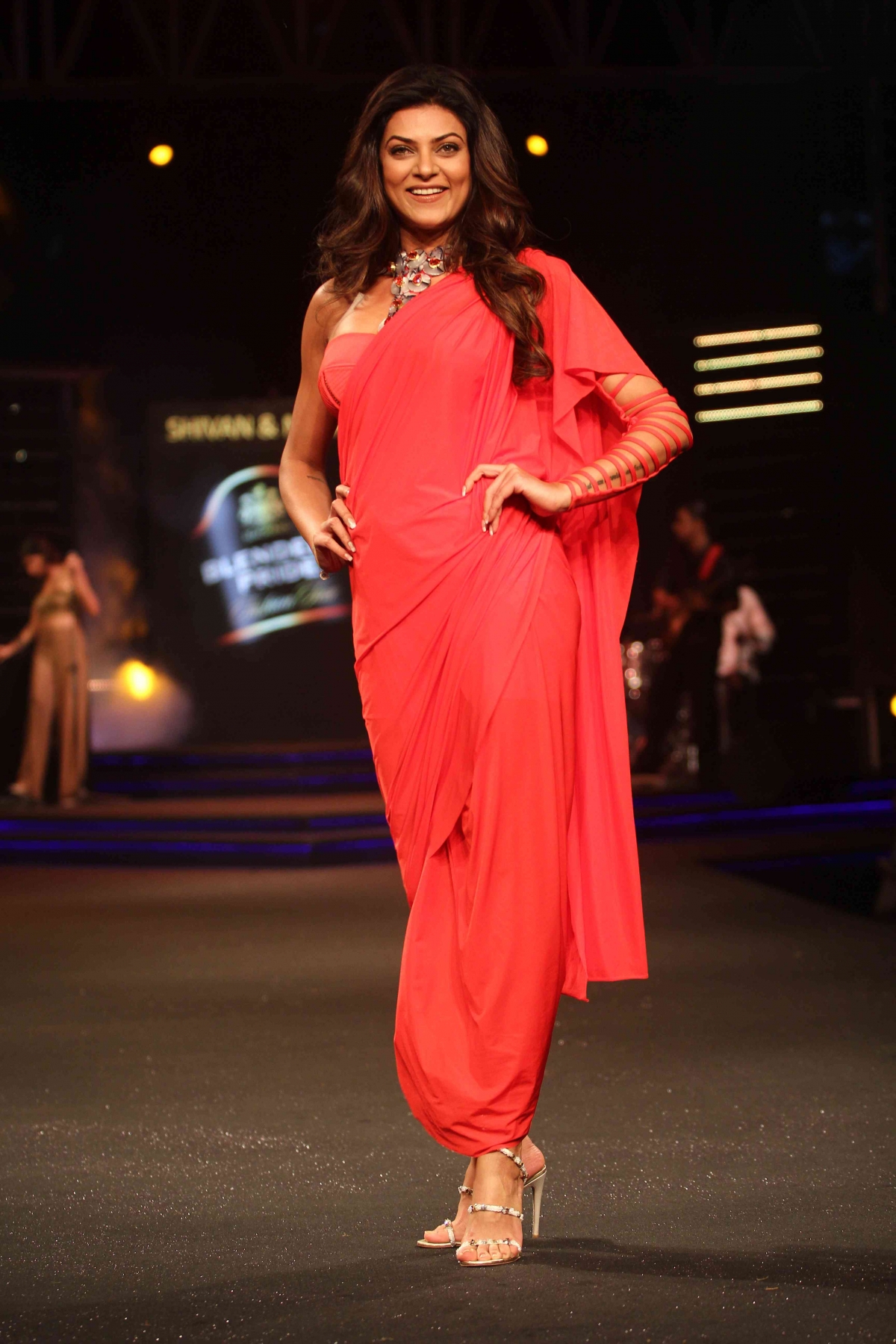 Celebs Sizzles on Ramp 2014