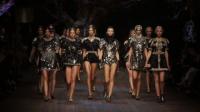 party-outfit-trend-feathers-fringing-and-sequins