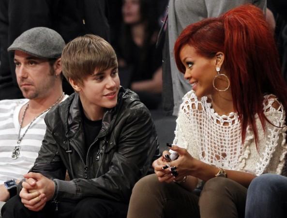 Justin Bieber Hitting on Rihanna?
