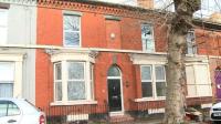 1-house-owner-prepares-to-move-in-for-christmas