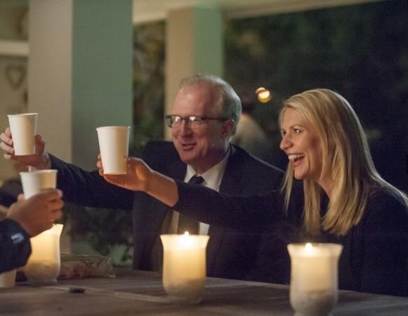Claire Danes and Tracy Letts as Carrie Mathison and Senator Andrew Lockhart in 'Homeland' Season 4 finale. Homeland