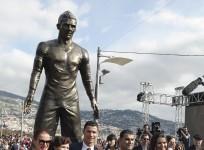 Cristiano Ronaldo Statue