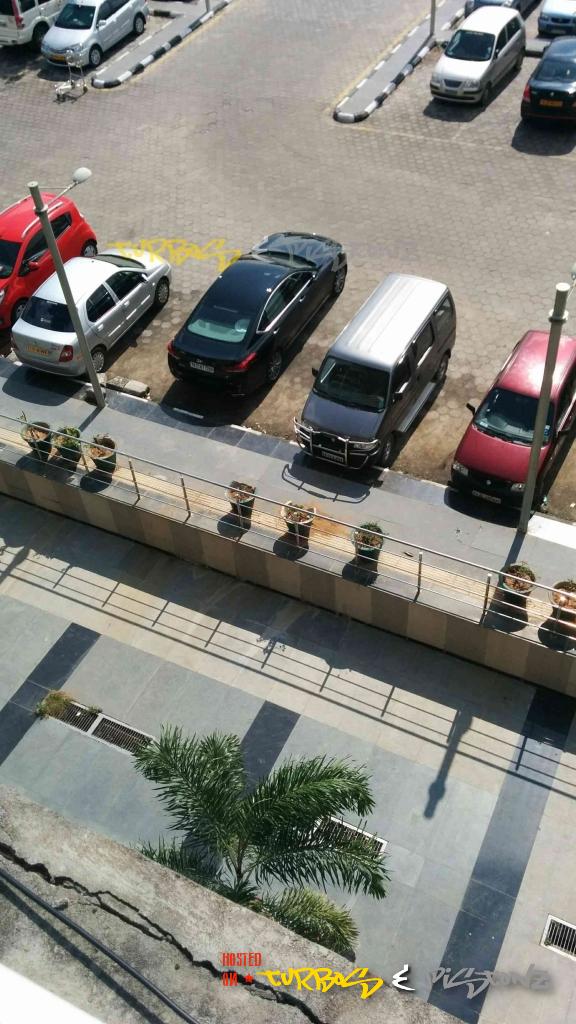 Hyundai Genesis Coming to India? Spotted in Chennai