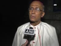 decorated-churches-carol-singing-usher-in-warmth-of-christmas-across-india
