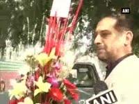 nawaz-sharif-sends-bouquet-to-atal-bihari-vajpayee-on-his-birthday