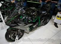 Kawasaki Ninja H2 Price Revealed, Bookings Open