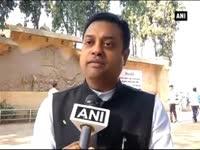 bjp-and-congress-in-war-of-words-after-rajnath-says-govt-formation-not-possible-in-jandk-without-bjp