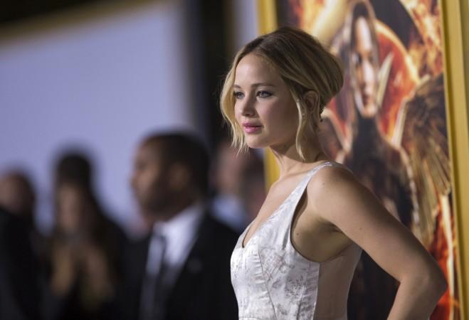 Jennifer Lawrence finally chooses to pose naked for Vanity 