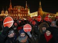 Russian opposition leader Alexey Navalny was detained Tuesday for breaking a house arrest to join an ongoing protest.