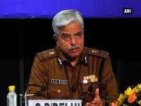 delhi-police-to-stress-on-providing-self-defence-to-women