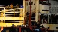 italy-migrant-ghost-ship-arrives-in-port