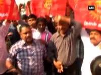 tamil-group-stage-protest-against-salman-khan-for-supporting-sri-lankan-president