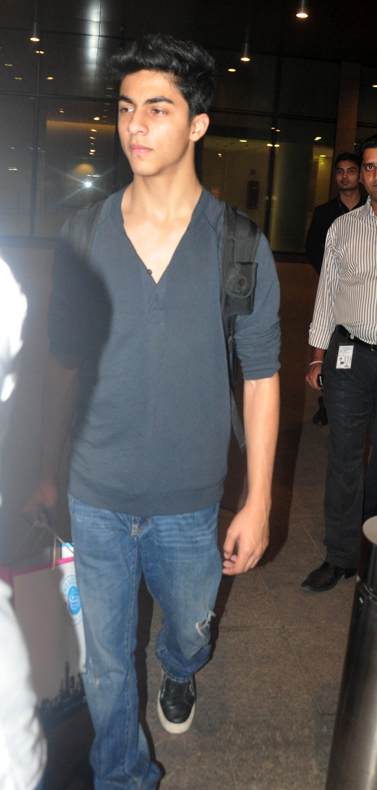 Aryan Khan Celebs spotted at Mumbai Airport