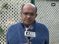 hindu-mahasabhas-demand-for-replacing-gandhis-image-on-currency-notes-sparks-controversy