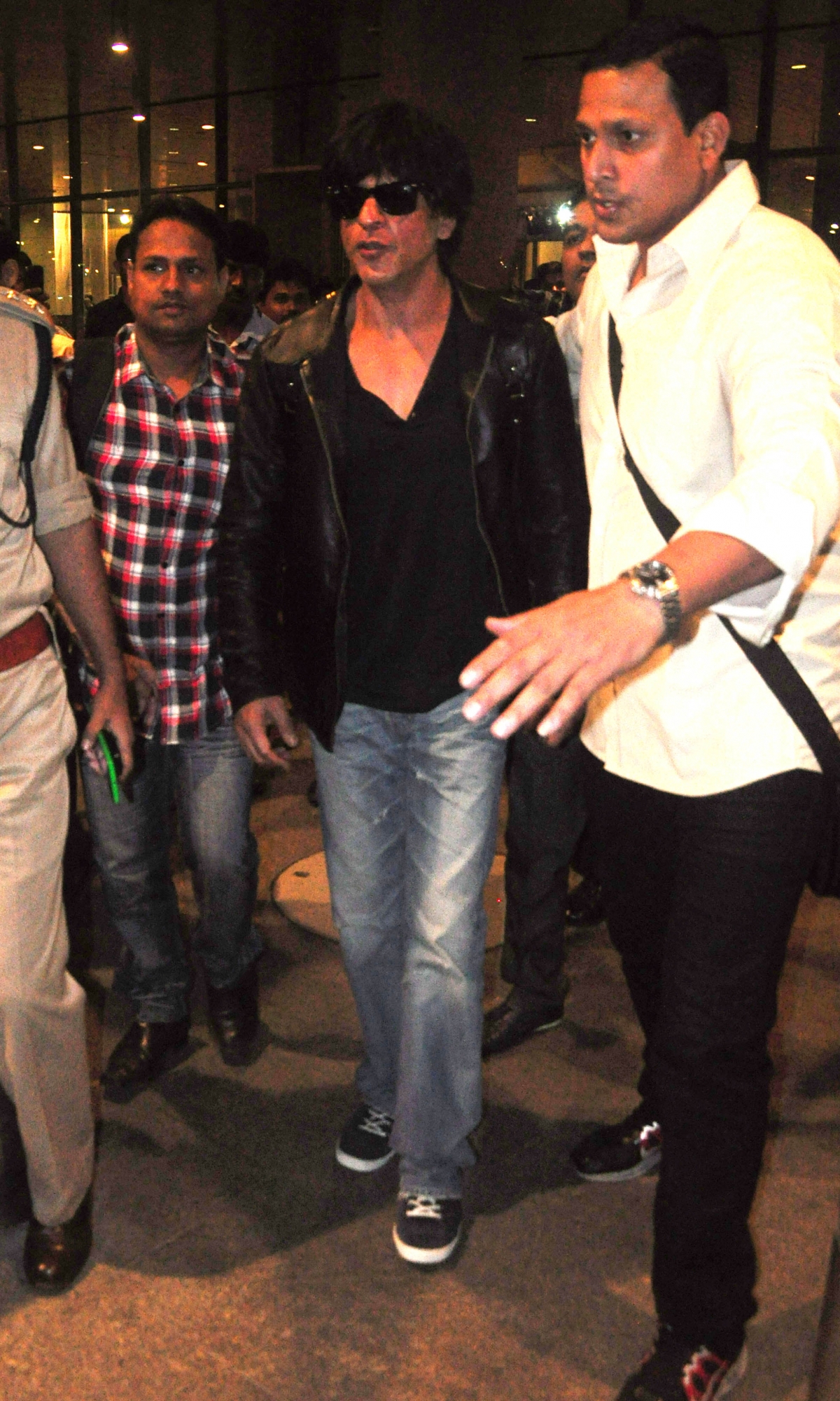 SRK with family