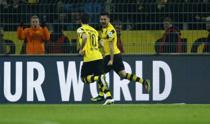 Borussia Dortmund are reportedly willing to sell Ilkay Gundogan Ilkay Gundogan Borussia Dortmund