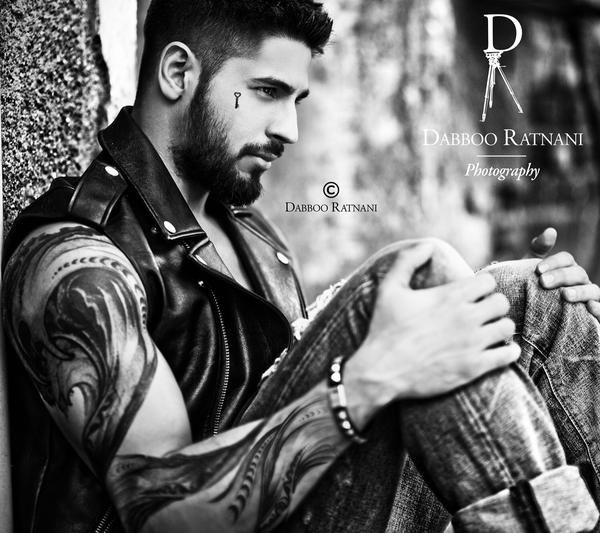 Sidharth Malhotra Stars in Dabboo Ratnani's 2015 Calender