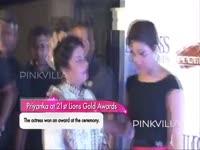 priyanka-chopra-at-21st-lions-gold-awards