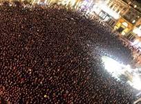 French Journalists, Citizens Come Together to Pay Tribute Charlie Hebdo Editors, Cartoonists