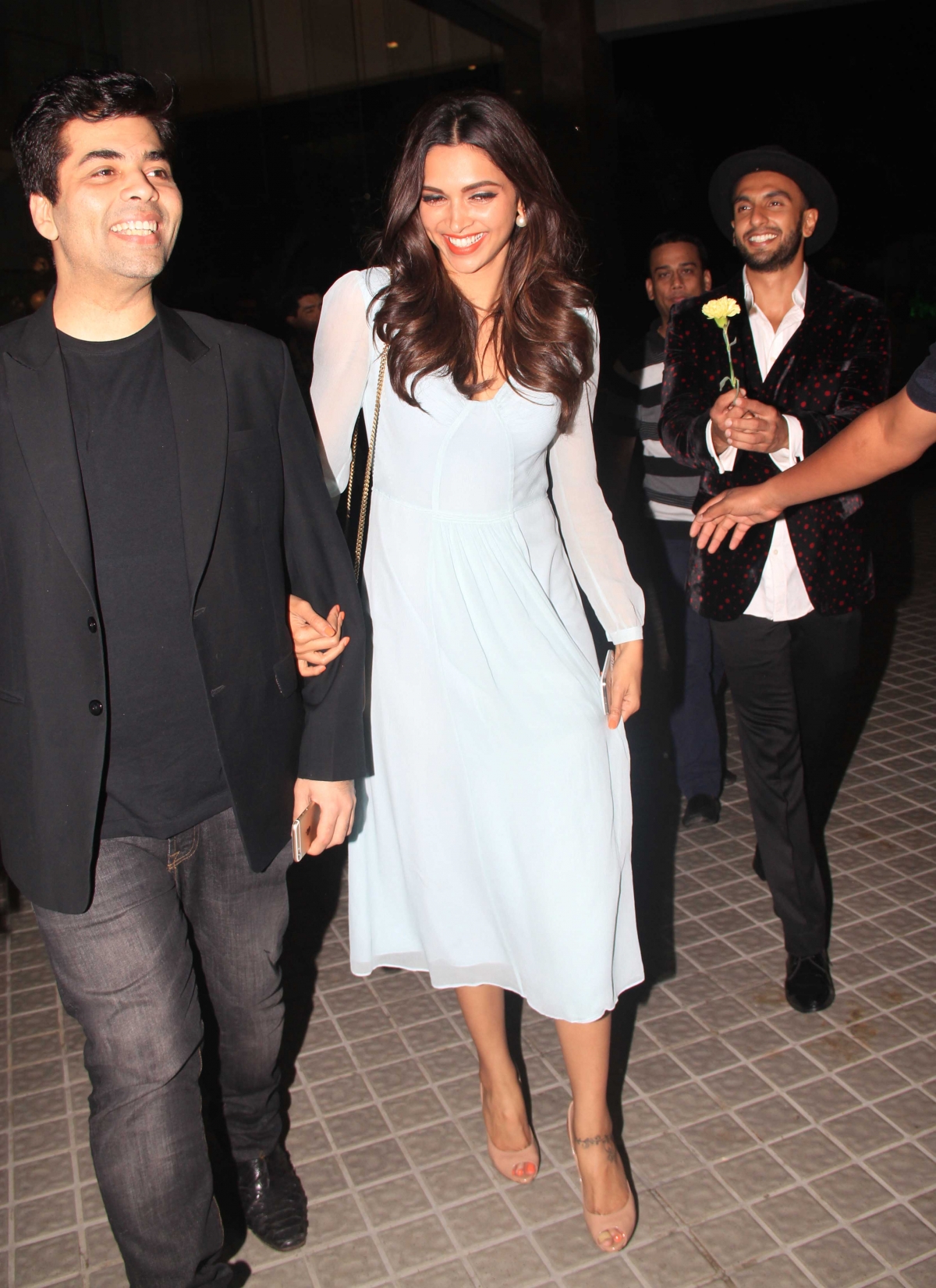 Ranveer Singh, Deepika Padukone, Karan Johar in fun mood Farah Khan Birthday Bash