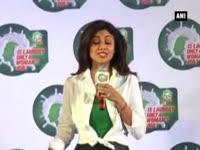 shilpa-neha-mandira-supports-ariels-new-initiative-is-laundry-only-a-womans-job