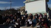 world-pays-tribute-to-victims-of-paris-shooting