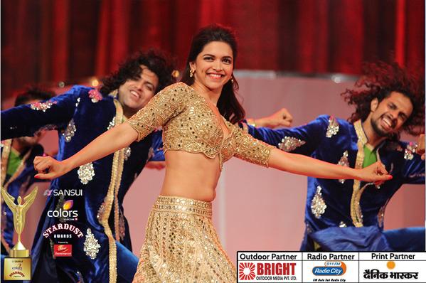 Deepika Padukone Top Moments from Stardust Awards 2015