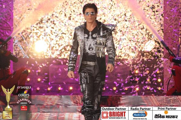 Shah Rukh Khan Top Moments from Stardust Awards 2015