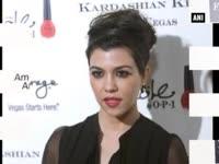 kourtney-kardashian-calls-own-placenta-pills-yummy