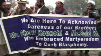pakistani-protesters-celebrate-charlie-hebdo-attackers