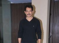 Aishwarya Rai Bachchan, Irrfan Khan Snapped at Script Reading Session of 'Jazba'