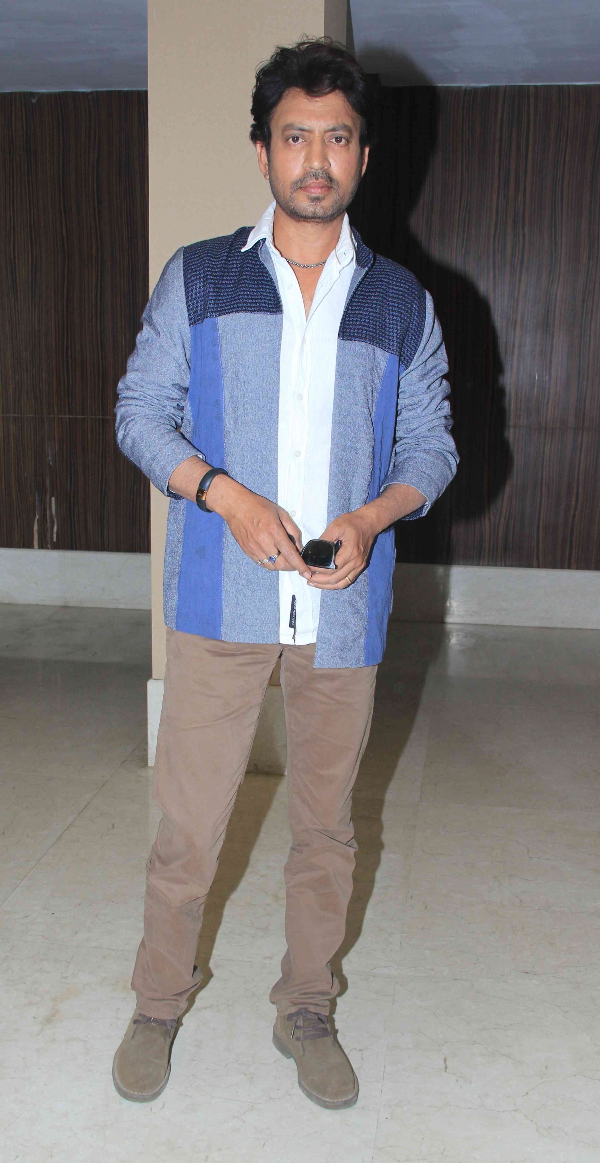 Aishwarya Rai Bachchan, Irrfan Khan Snapped at Script Reading Session of 'Jazba'