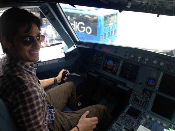 Rare and Unseen Pictures of Sidharth Malhotra