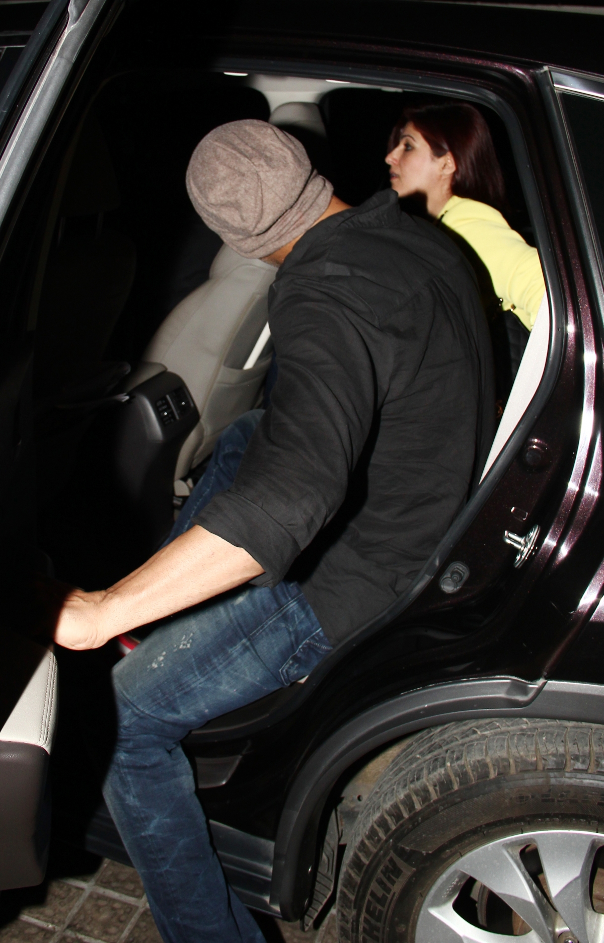 Akshay Kumar, Twinkle Khanna Celebrates 14th Marriage Anniversary