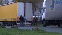 human-rights-watch-migrants-in-calais-abused-by-police