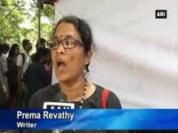 writers-journalists-come-out-in-support-of-author-perumal-murugan-who-quits-writing