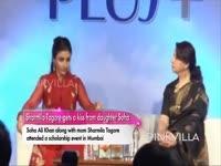 sharmila-tagore-gets-a-kiss-from-daughter-soha