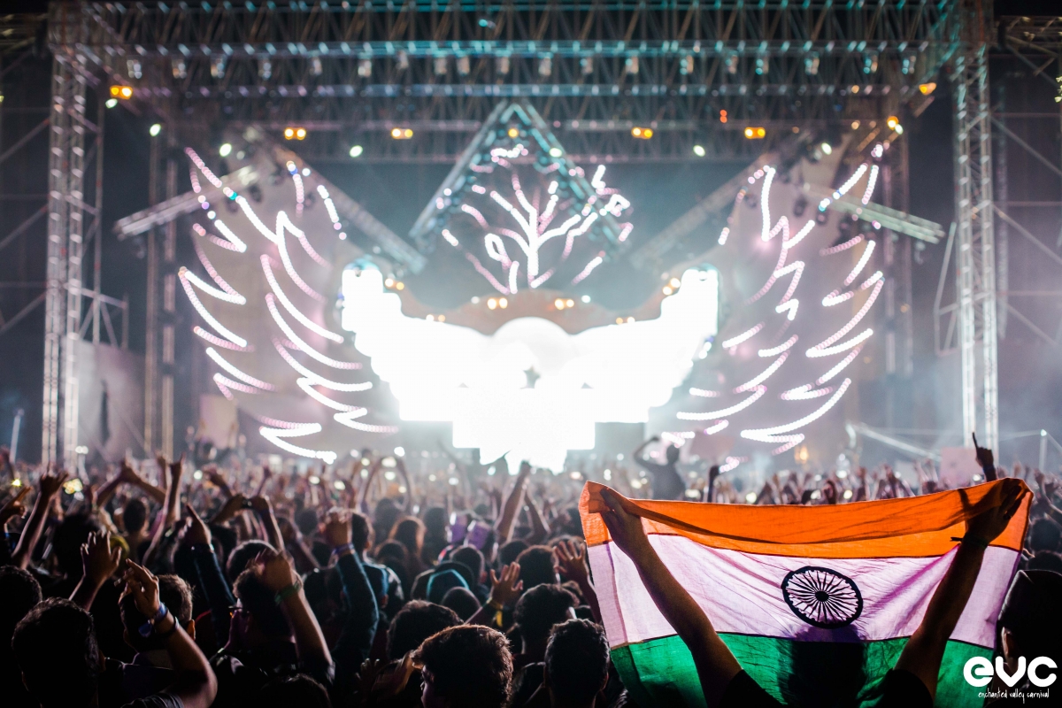 Mumbai Thrills in Enchanted Valley Carnival 2014