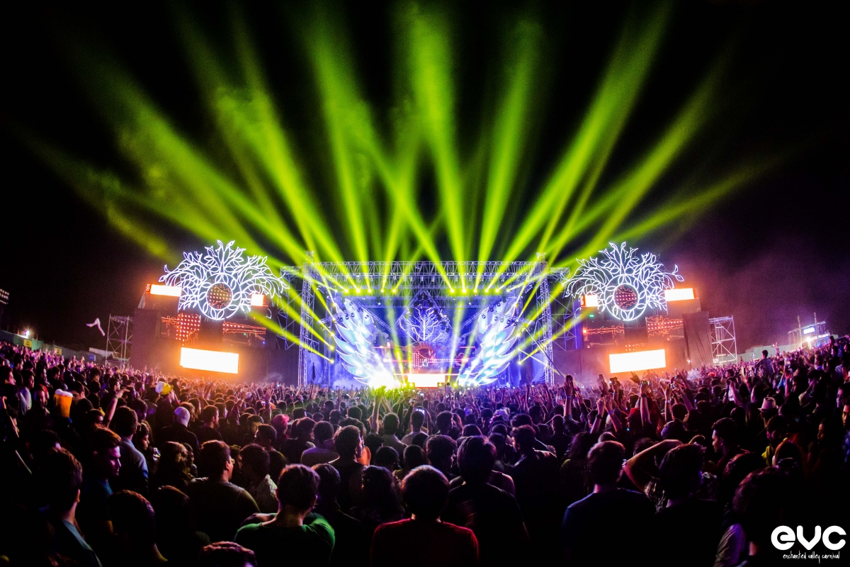 Mumbai Thrills in Enchanted Valley Carnival 2014