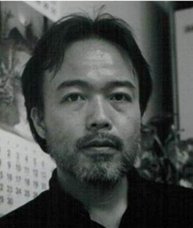 Japanese journalist Kosuke Shamil Tsuneoka, who allegedly has friends within the Islamic State, promises to do everything he can to save the ISIS hostages. Kosuke Shamil Tsuneoka
