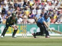 Ian Bell England Brad Haddin Australia