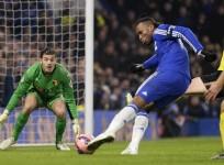 Watford Jonathan Bond Didier Drogba Chelsea