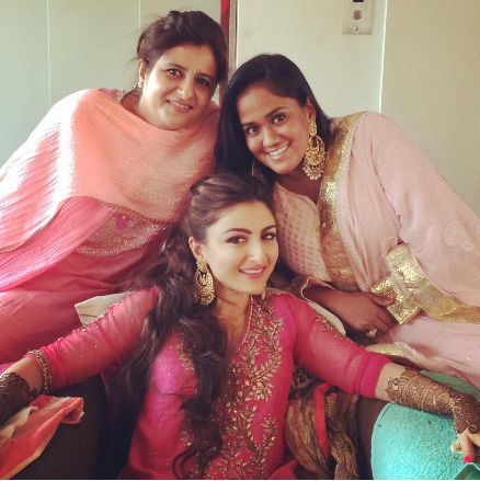 Soha Ali Khan mehendi ceremony Soha Ali Khan mehendi ceremony