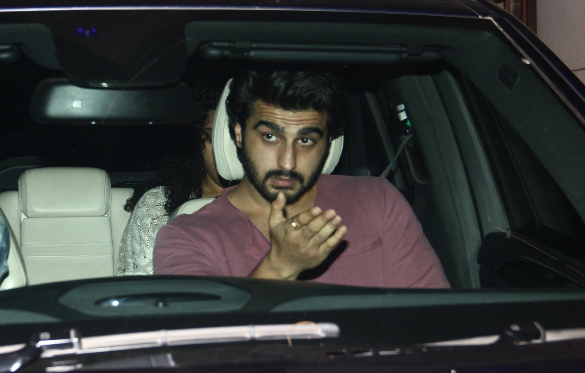 Varun Dhawan, Arjun Kapoor, Karan Johar Spotted at Bandra Varun Dhawan, Arjun Kapoor, Karan Johar Spotted at Bandra