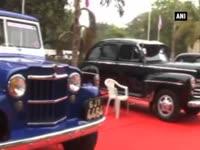 vintage-car-rallies-enthrall-visitors