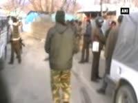 two-militants-two-security-officials-killed-in-encounter-in-kashmir