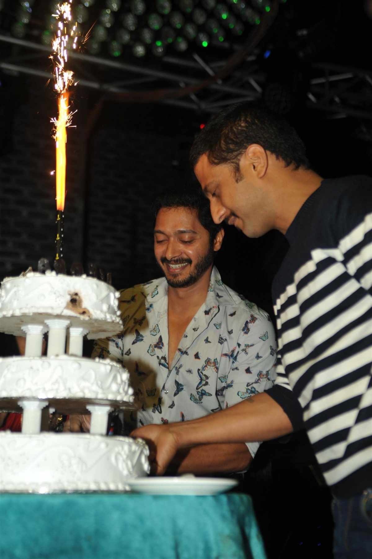 Actor Shreyas Talpade celebrates birthday with cast of his Marathi superhero film Shreyas Talpade birthday bash