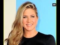 jennifer-aniston-obsessed-with-watching-the-bachelor