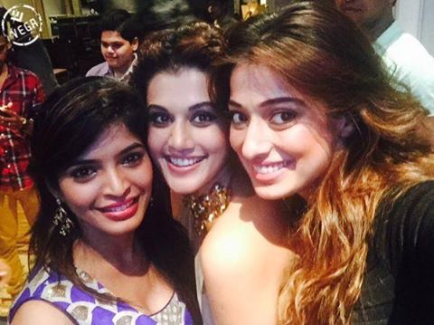 Raai Laxmi and Taapasee Pannu Raai Laxmi and Taapasee Pannu