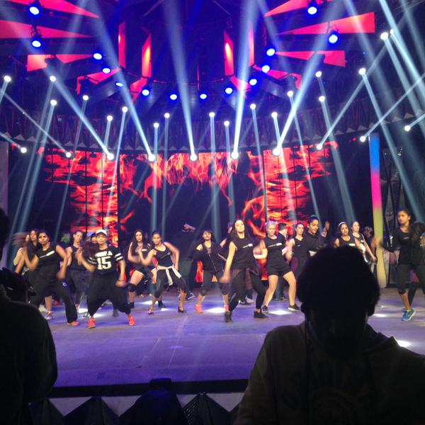 60th Britannia Filmfare Awards: Varun Dhawan, Arjun Kapoor, Shraddha Kapoor Rehearses To Sizzle Stage
